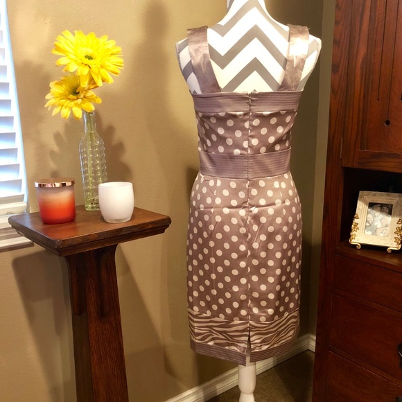 🆕 BCBG Taupe Polka Dot and Print Dress - Picture 2 of 6